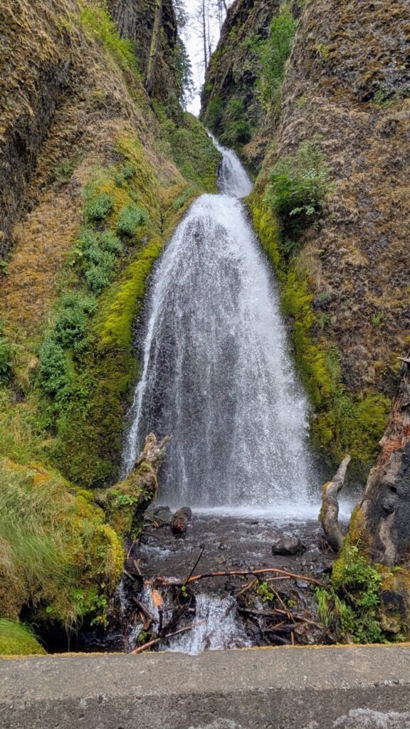 Wakheena Falls, Oregon